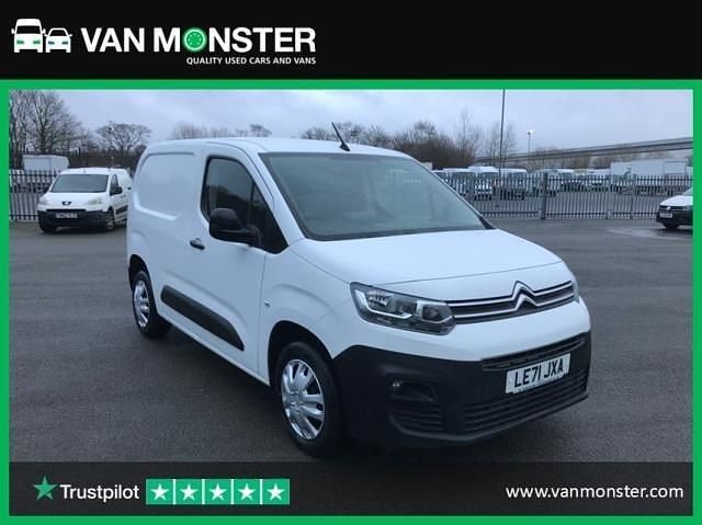 Used Citroën Berlingo 100 HP (73 kW) 2022 White MPV