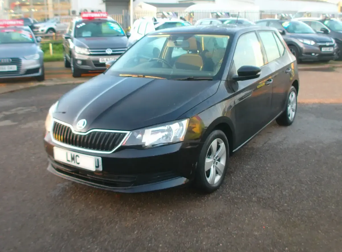 Used Skoda Fabia SE 90 HP (66 kW) 2015 Black Hatchback