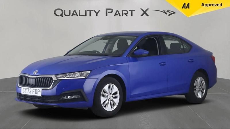 Used Skoda Octavia SE Technology 110 HP (80 kW) 2023 Blue Hatchback