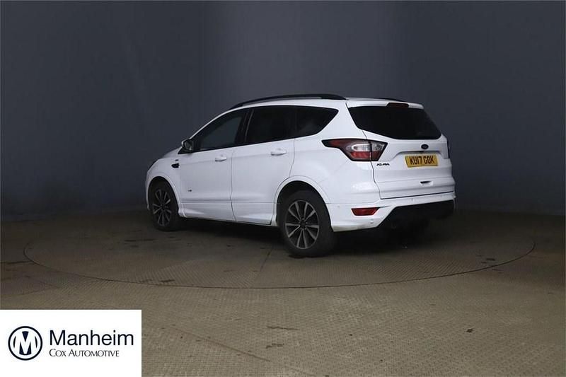 Used Ford Kuga ST-Line 180 HP (132 kW) 2017 White SUV