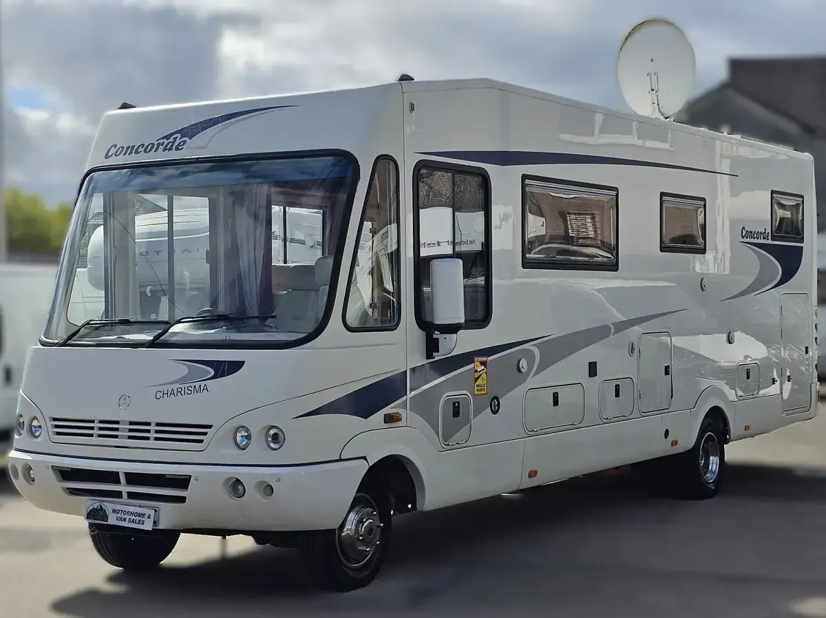 Used Mercedes Sprinter Luxury 2005 White
