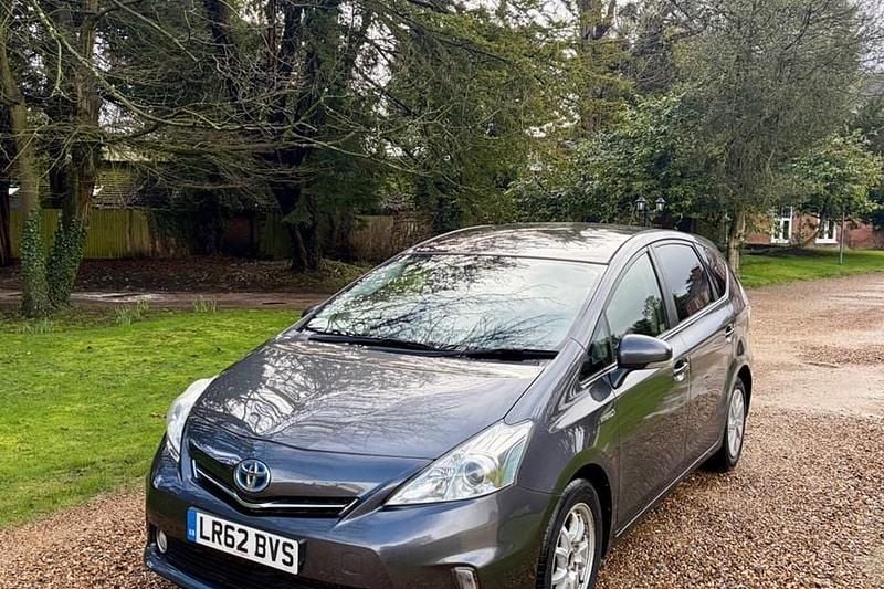 Used Toyota Auris Hybrid T4 2012