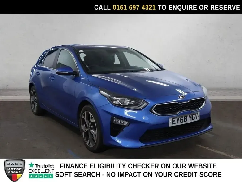Usado Kia Ceed 138 HP (101 kW) 2018 Azul Citadino