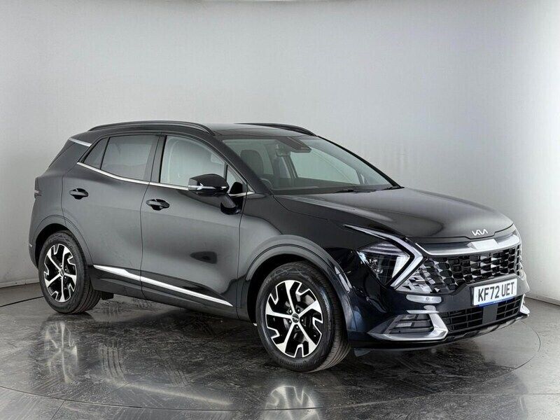 Black Used 2023 Kia Sportage 4 SUV | £25,450 (Good price) - Image 1/3