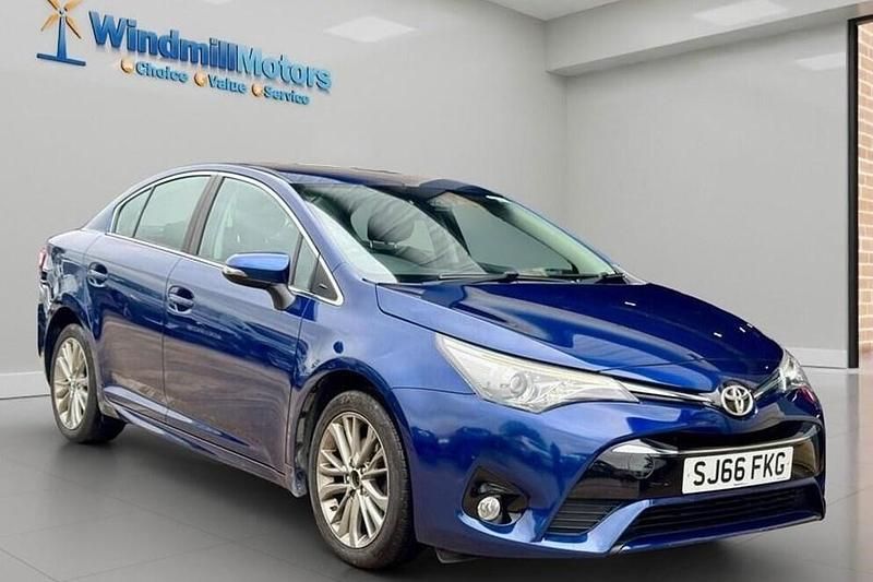 Used Toyota Avensis Business Edition 112 HP (82 kW) 2016 Blue Sedan