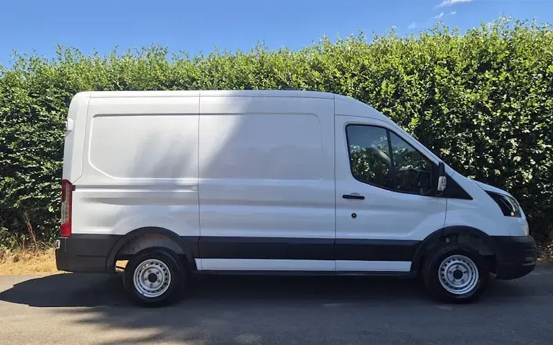 Used Ford Transit 131 HP (96 kW) 2023 White Van