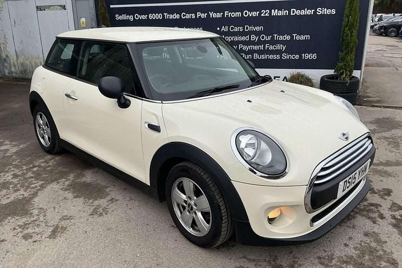 White Used 2015 Mini ONE Hatch Hatchback | £4,495 (Fair price) - Image 1/1