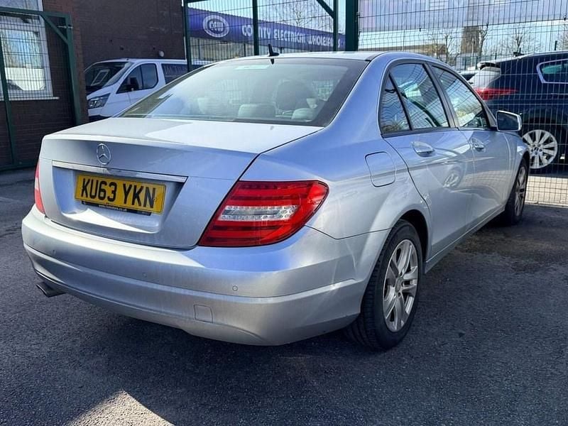Used Mercedes C220 Executive 170 HP (125 kW) 2014 Silver Sedan