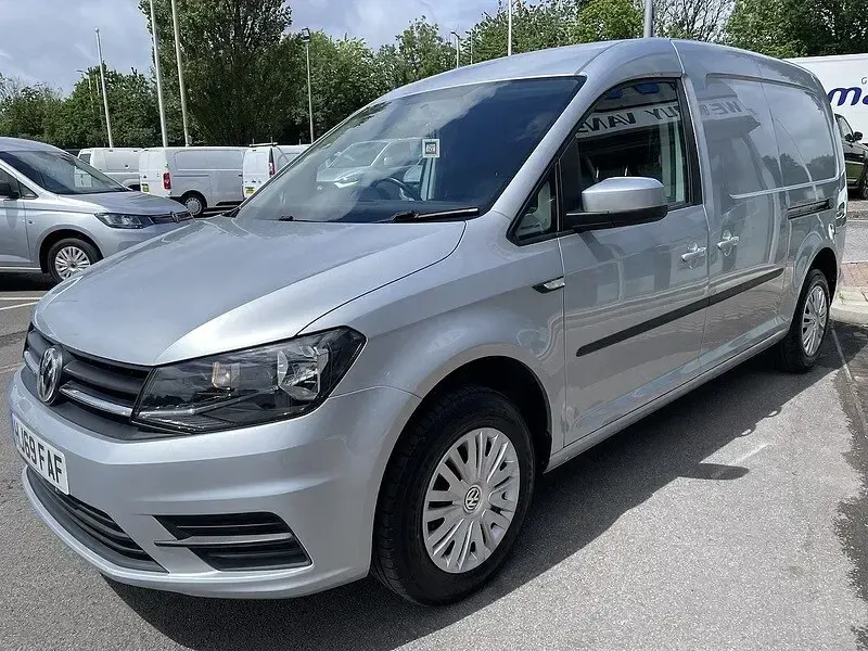 Used VW Caddy Trendline 102 HP (75 kW) 2019 Silver MPV