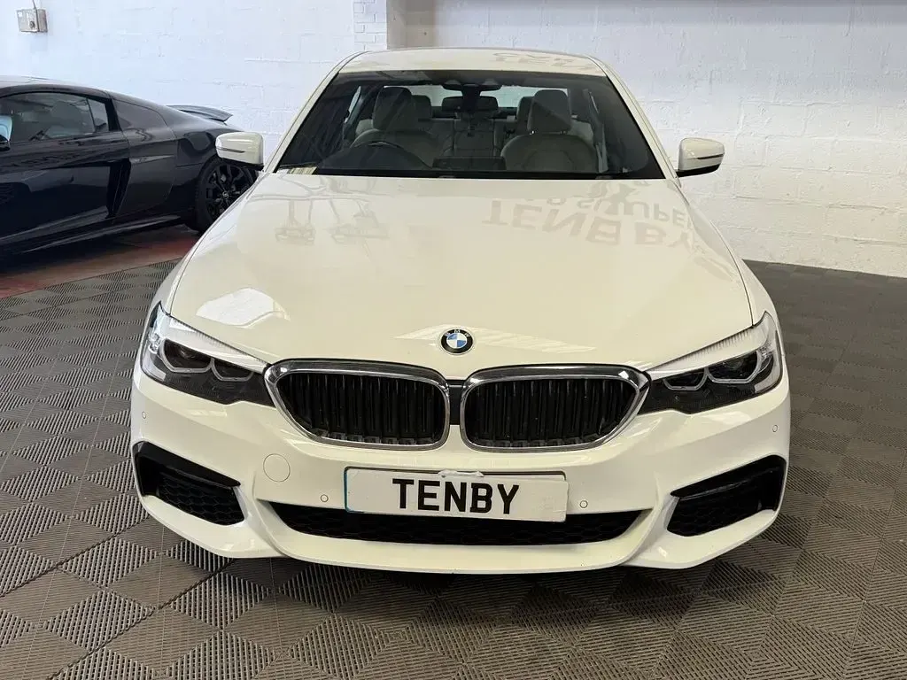 Used BMW 520 M Sport 190 HP (139 kW) 2017 White Sedan