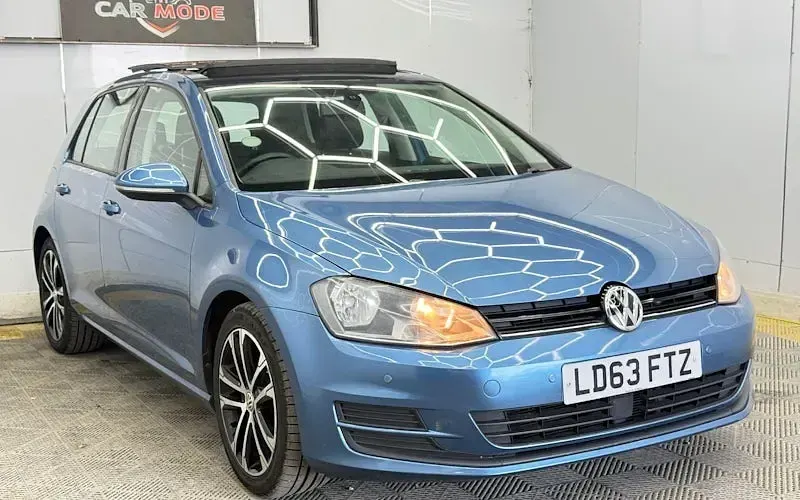 Used VW Golf VII SE 122 HP (89 kW) 2013 Hatchback