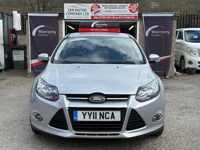 Used Ford Focus Zetec 2011 Silver Hatchback