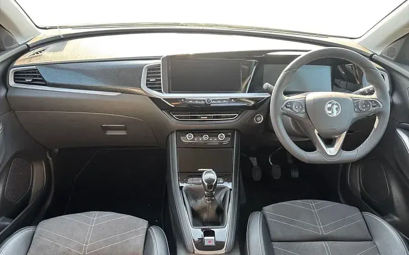 Used Vauxhall Grandland X Ultimate 131 HP (96 kW) 2024 Grey SUV