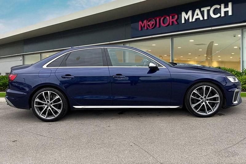 Used Audi S4 Advanced 347 HP (255 kW) 2020 Blue Sedan