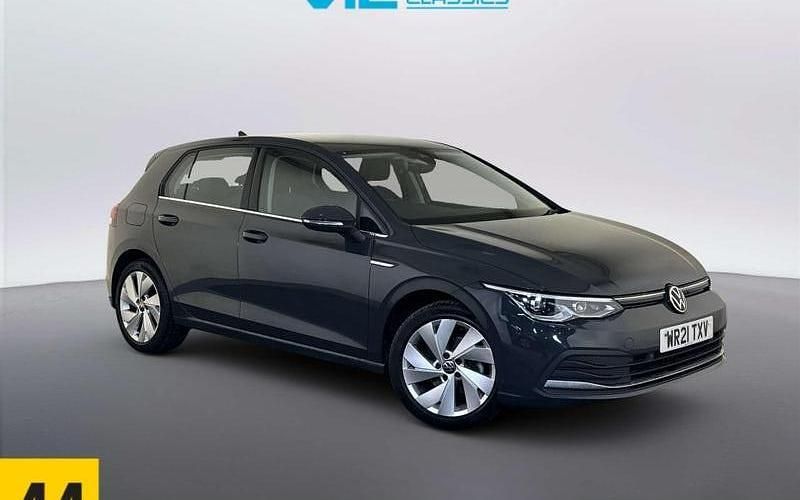 Used VW Golf VIII Style 131 HP (96 kW) 2024 Hatchback