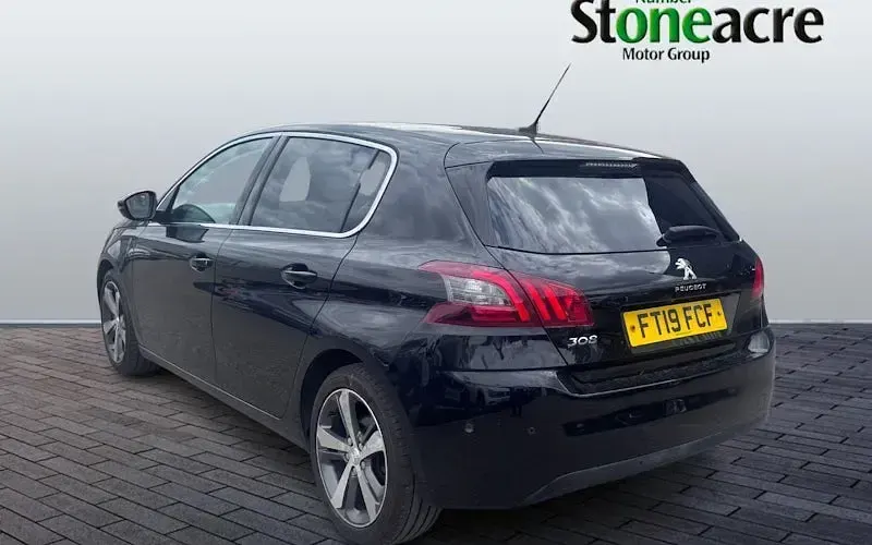 Used Peugeot 308 131 HP (96 kW) 2020 Hatchback