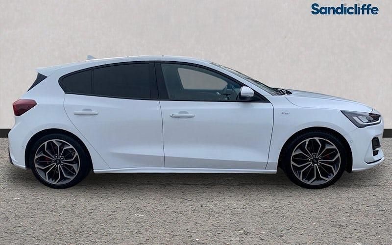 Used Ford Focus ST-Line X 125 HP (91 kW) 2024 Hatchback