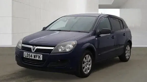 Used Vauxhall Astra Club 123 HP (90 kW) 2004 Blue Hatchback