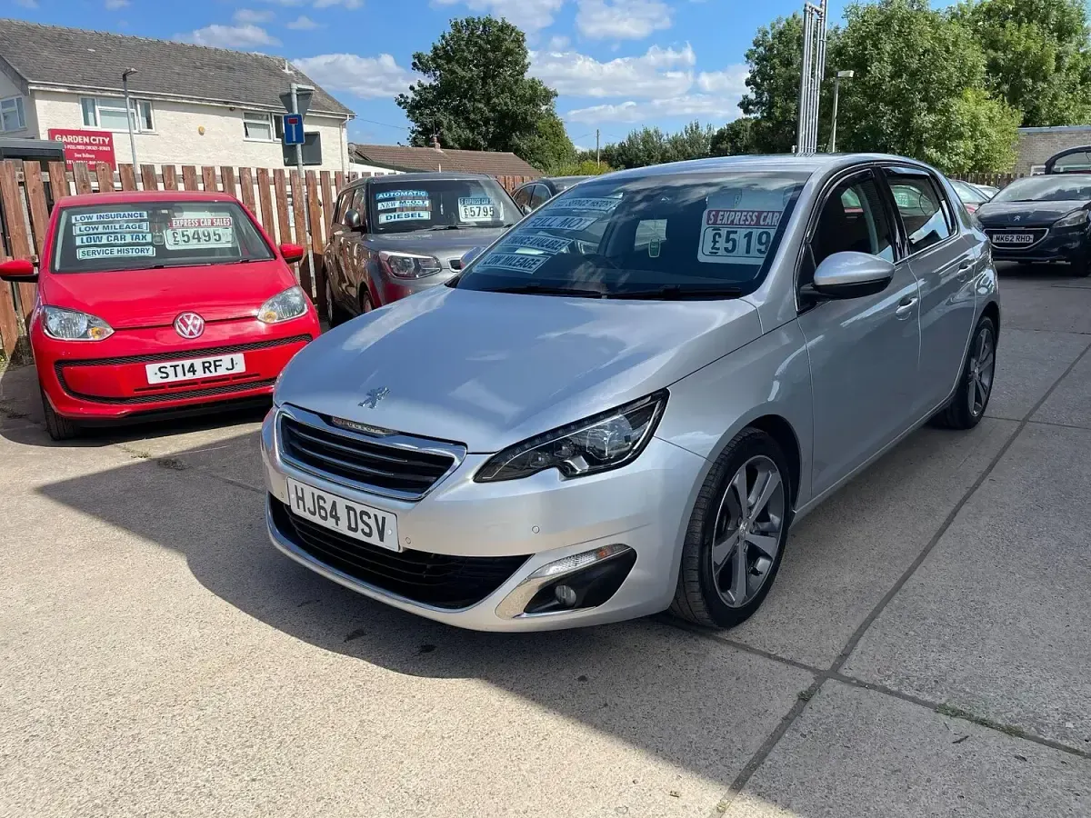 Used Peugeot 308 Allure 205 HP (150 kW) 2014 Silver Hatchback
