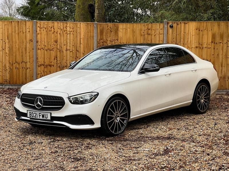 White Used 2021 Mercedes E220 Sedan | £23,500 (Fair price) - Image 1/4