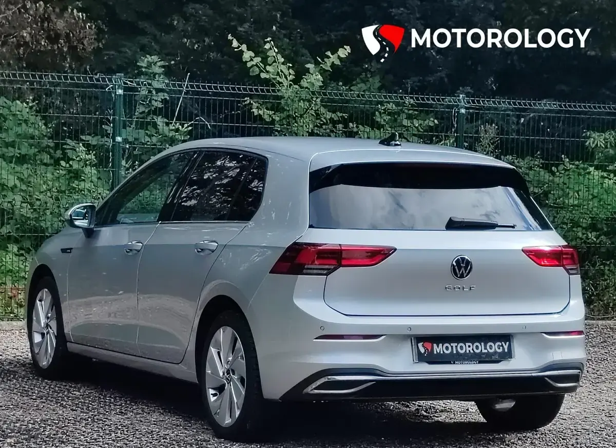 Used VW Golf VII Style 130 HP (95 kW) 2020 Silver Hatchback