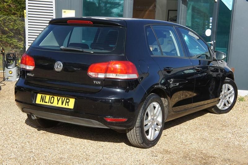 Used VW Golf VI SE 105 HP (77 kW) 2010 Black Hatchback