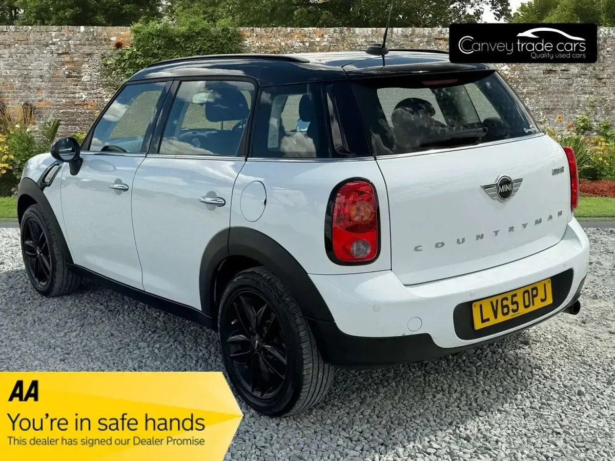 Used Mini Cooper Countryman 122 HP (89 kW) 2015 White SUV