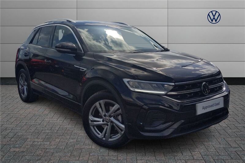 Black Used 2024 VW T-Roc R-line SUV | £28,349 (Fair price) - Image 1/4