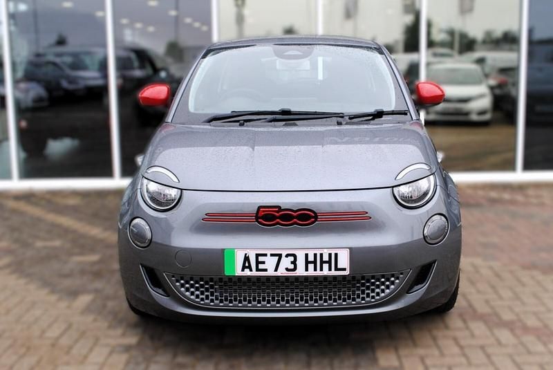 Used Fiat 500e Red 86 kW (118 HP) 2023 Grey Hatchback