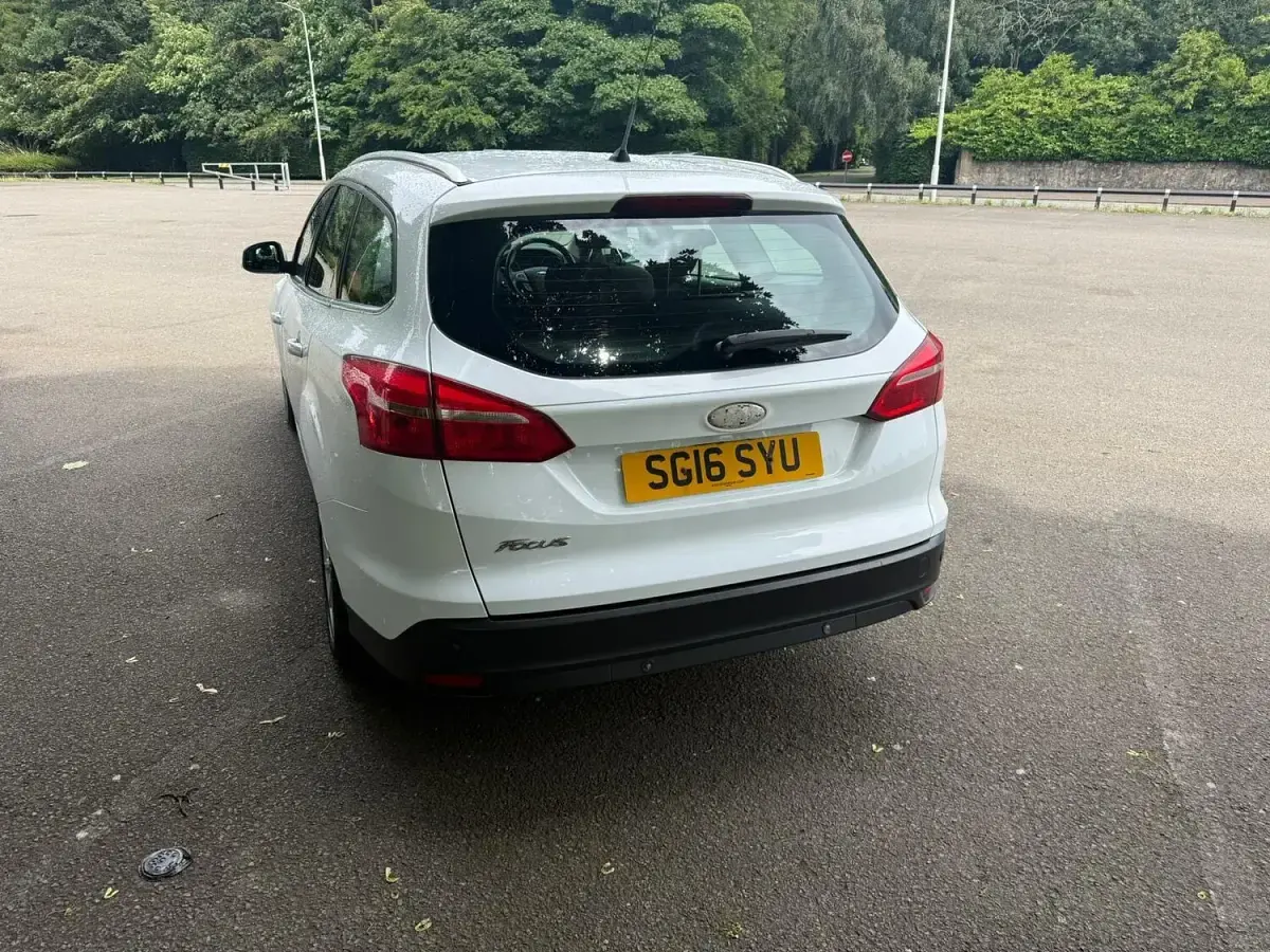 Used Ford Focus Titanium 2016 White Estate