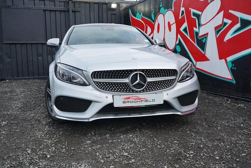 Used Mercedes C220 AMG Line Premium Plus 170 HP (125 kW) 2016 Silver Coupe