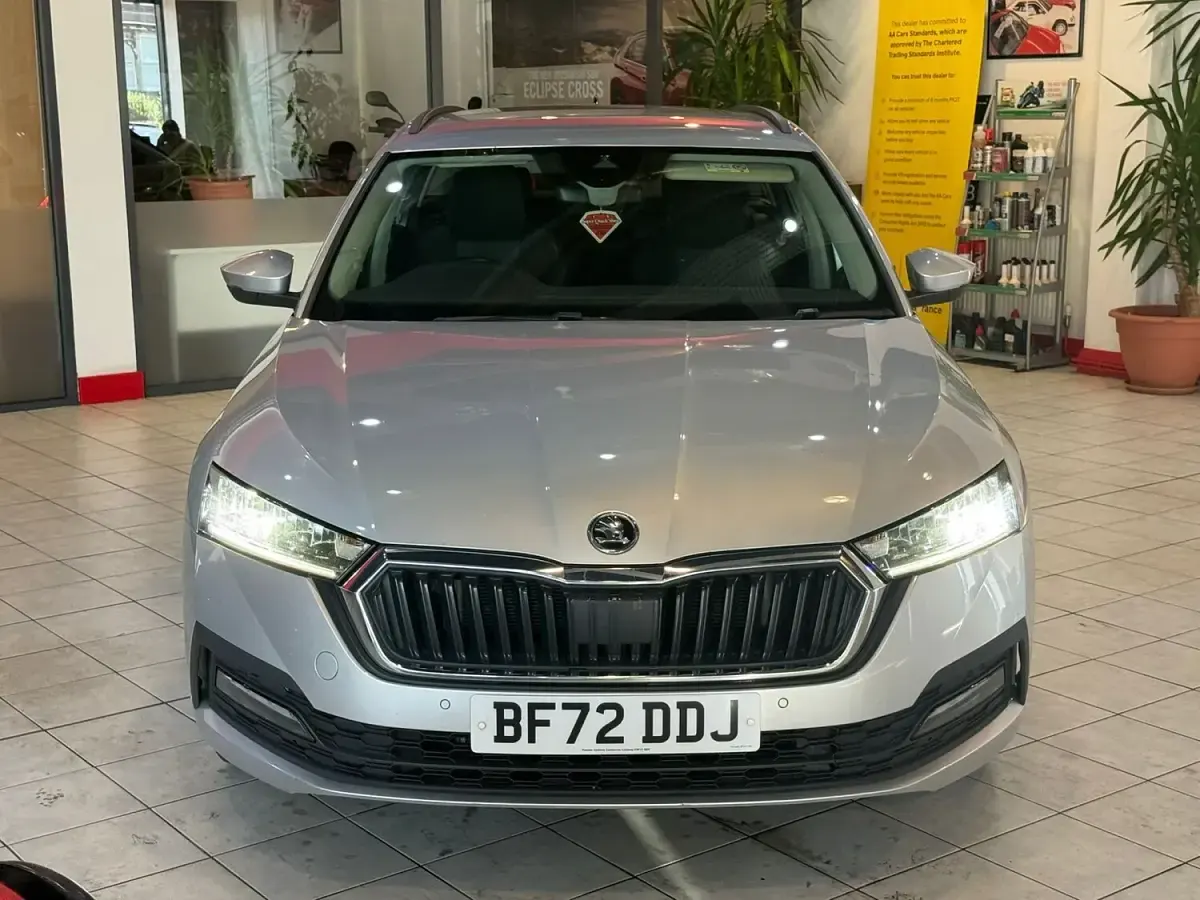 Used Skoda Octavia SE Technology 150 HP (110 kW) 2022 Silver Estate