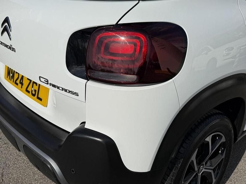 Used Citroën C3 Aircross PureTech 108 HP (79 kW) 2024 White SUV