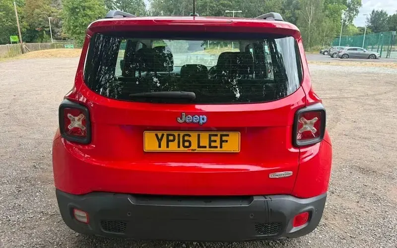 Used Jeep Renegade Longitude 140 HP (102 kW) 2016 Red SUV