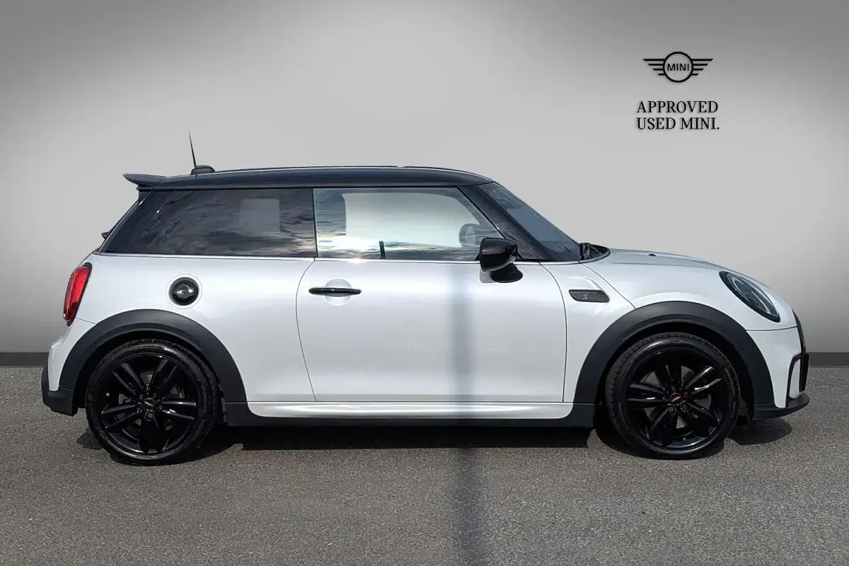 Second-hand Mini Cooper S Hatch 178 CP (130 kW) 2023 Alb Hatchback