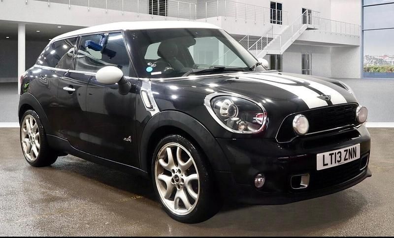 Black Used 2013 Mini Cooper S Coupé Coupe | £5,900 (Fair price) - Image 1/4