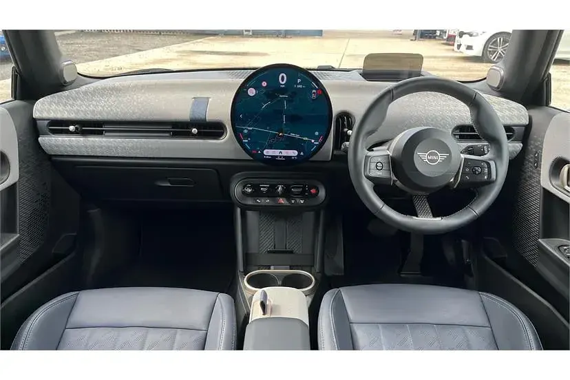 Used Mini Cooper Exclusive 204 HP (150 kW) 2024 Midnight black ii Hatchback