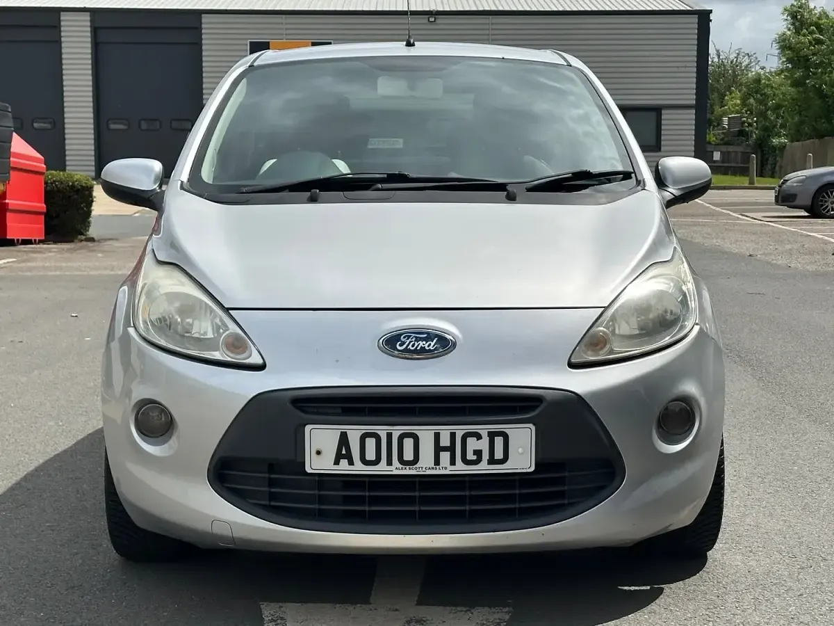 Used Ford Ka Zetec 69 HP (50 kW) 2010 Silver Hatchback