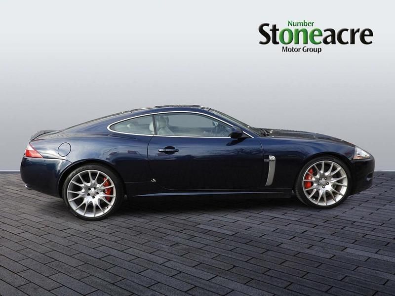 Used Jaguar XKR Supercharged 420 HP (308 kW) 2009 Blue Coupe