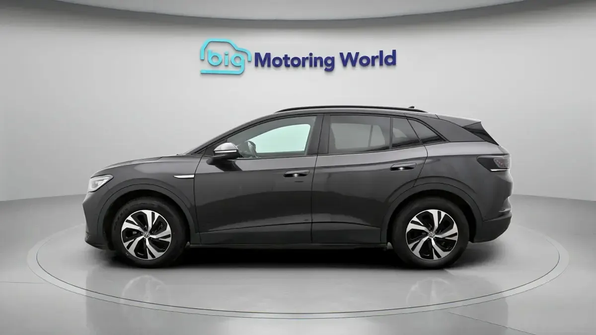 Käytetty VW ID.4 Pure 108 kW (148 HP) 2022 Harmaa Katumaasturi
