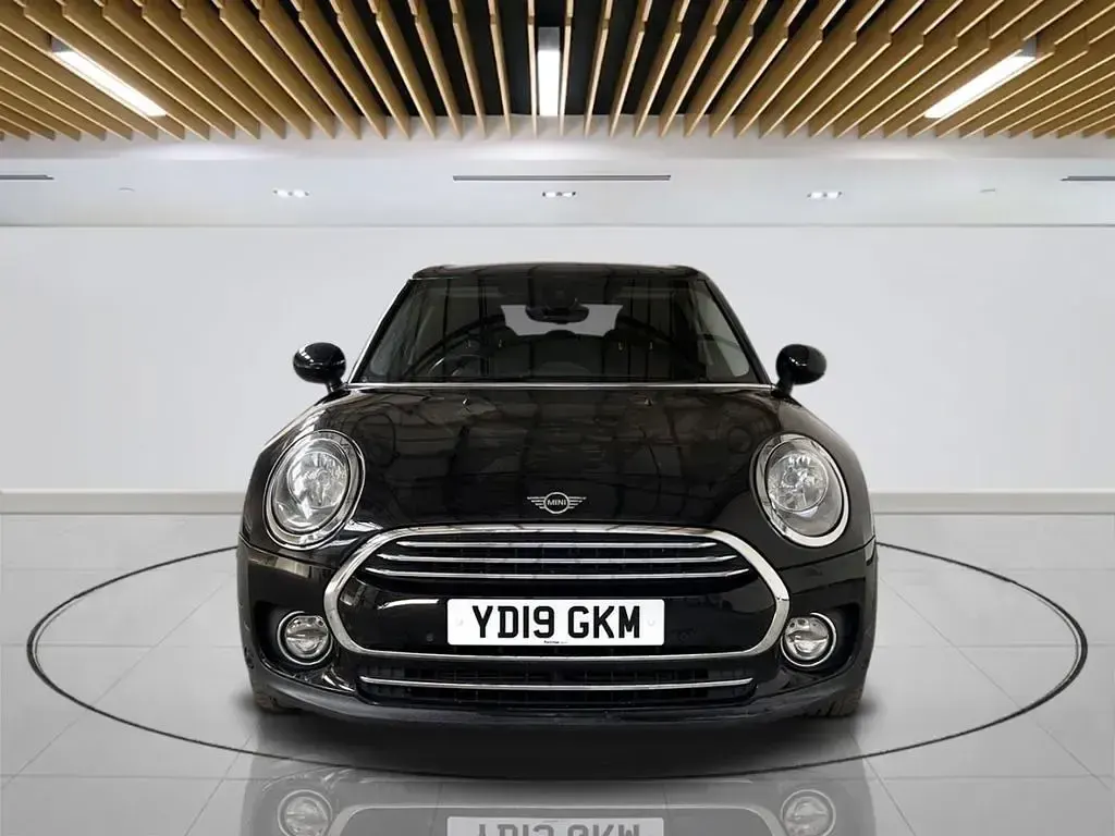 Used Mini Cooper Clubman Exclusive 150 HP (110 kW) 2019 Black Estate
