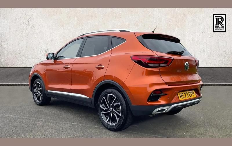 Used MG ZS Exclusive 111 HP (81 kW) 2024 Orange SUV
