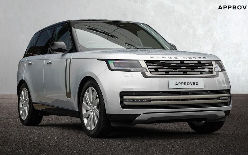 Used 2026 Land Rover Range Rover SE SUV | £74,941 - Image 1/4