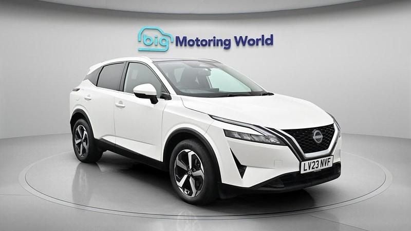 Used Nissan Qashqai N-Connecta 158 HP (116 kW) 2023 White SUV