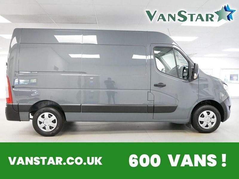 Grey Used 2023 Nissan Interstar Tekna Van | £28,989 - Image 1/4