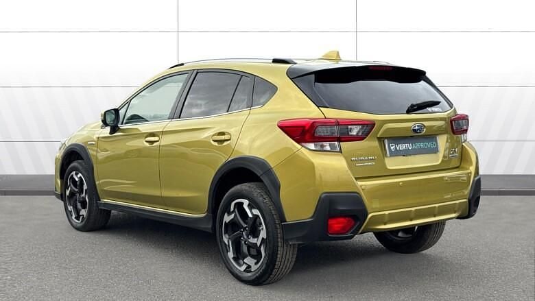 Used Subaru XV Premium 150 HP (110 kW) 2022 Yellow SUV