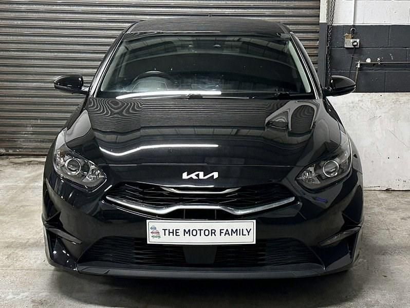 Used Kia Ceed 158 HP (116 kW) 2022 Black Hatchback