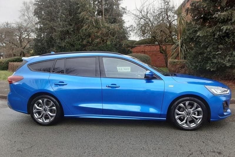 Used Ford Focus ST-Line 2024 Blue Estate