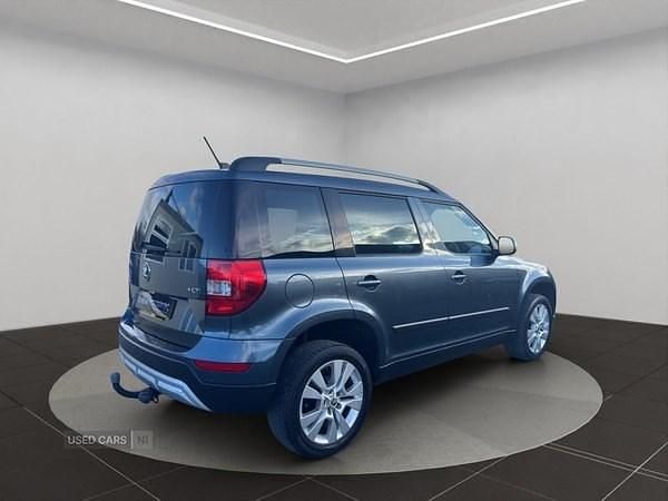 Used Skoda Yeti Drive 110 HP (80 kW) 2017 Grey SUV