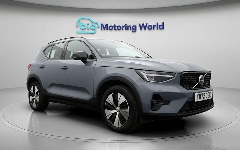 Used Volvo XC40 Plus 211 HP (155 kW) 2023 Grey SUV